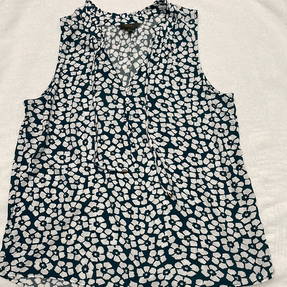 SUMMER TOPS